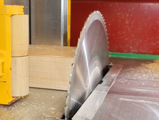 The saw blade offers the benefit of a very low noise level and up to 30% longer service life.
