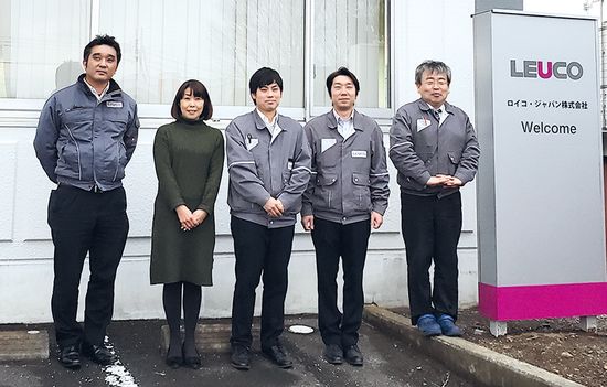 <strong>Team Tochigi head office:</strong> F.l.t.r: Mr. Okuda (Application chief / Sales support), Ms. Kameyama (Head of Finance), Mr. Ushio (Sales), Mr. Uetake (Sales manager), Mr. Handa (Sales manager)


